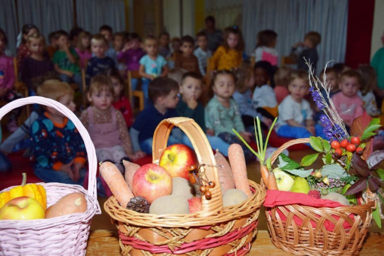 Erntedank im Kindergarten • Naëmi-Wilke-Stift